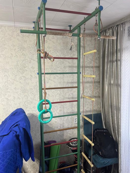 Шведская стенка.