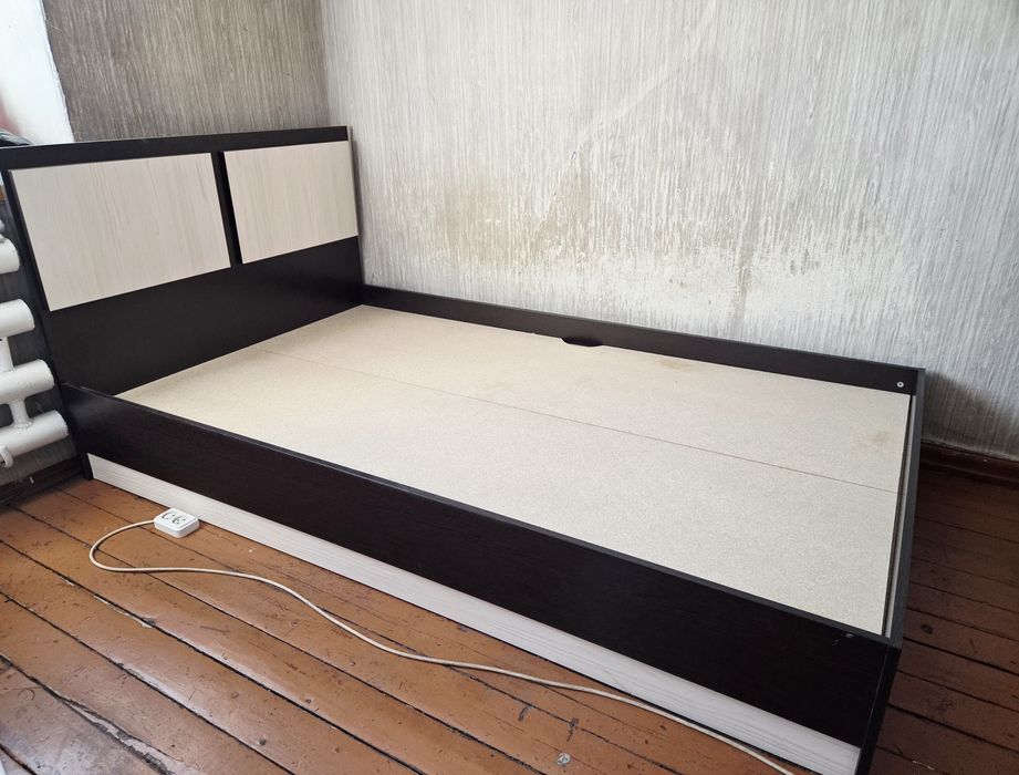 Продам кровать 200×120