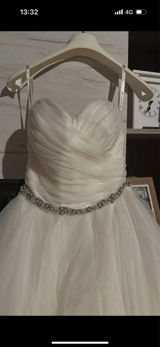 vand rochie de mireasa