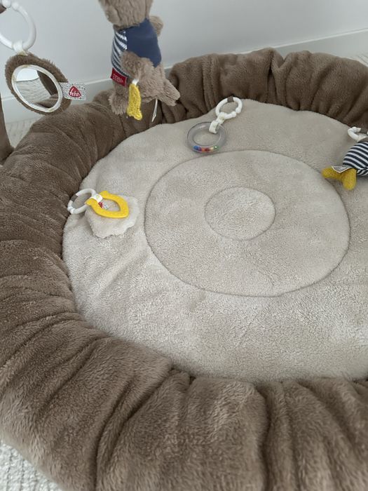 babyFEHN - 3D Активна гимнастика-гнездо Видра Otter Theo, ф85см