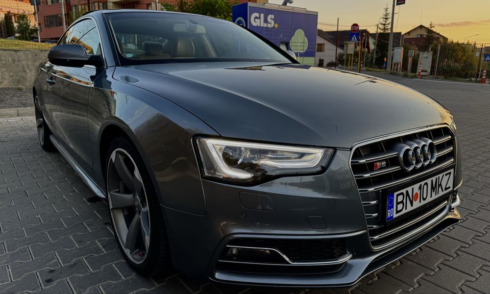 Audi A5 coupe 2.0 TDI ,individual S line deosebit impecabil !