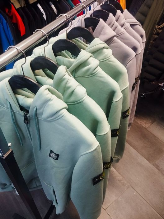 Stone Island  Суичъри,ветровки,екипи!