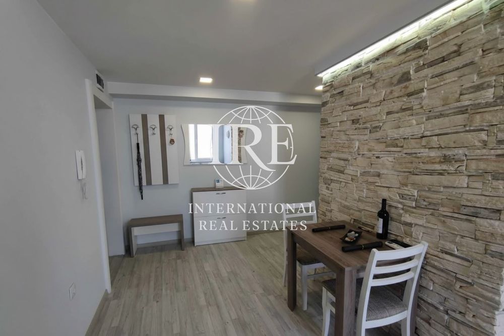 3-стаен в Варна-Бизнес хотел площ 87 цена 160000