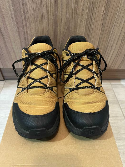 SALOMON мъжки туристически обувки номер 42