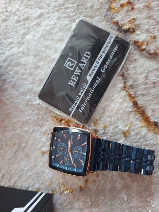 Часы Ревард мощный