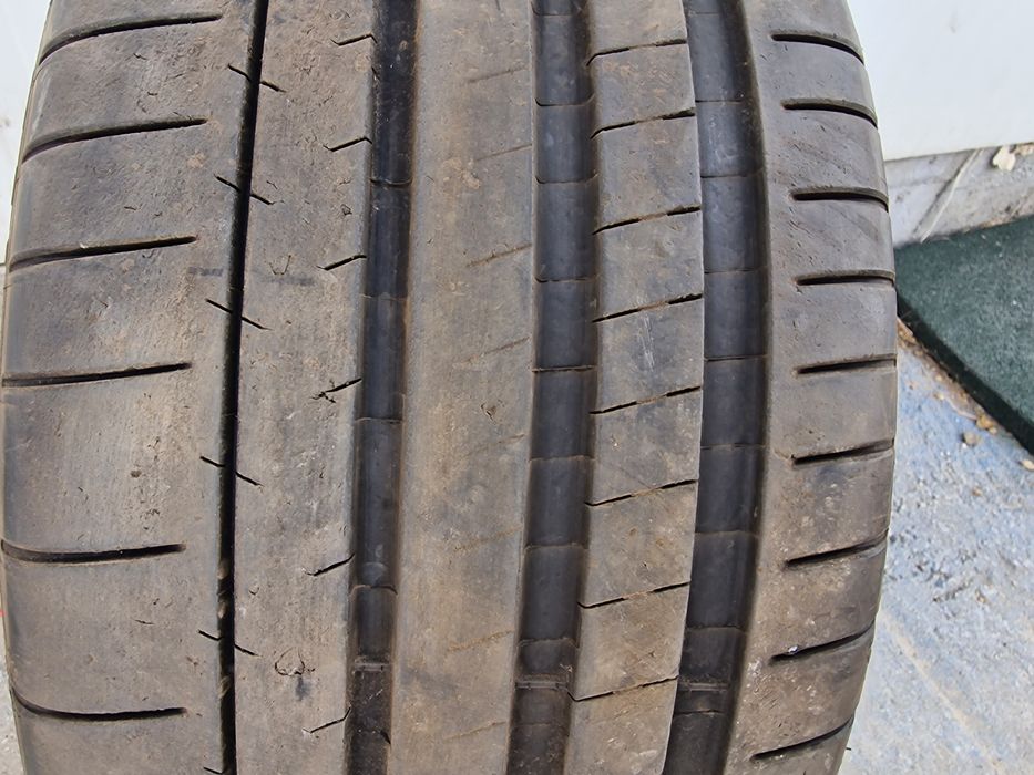 Anvelopă 255/40R20 Michelin, DOT 2023