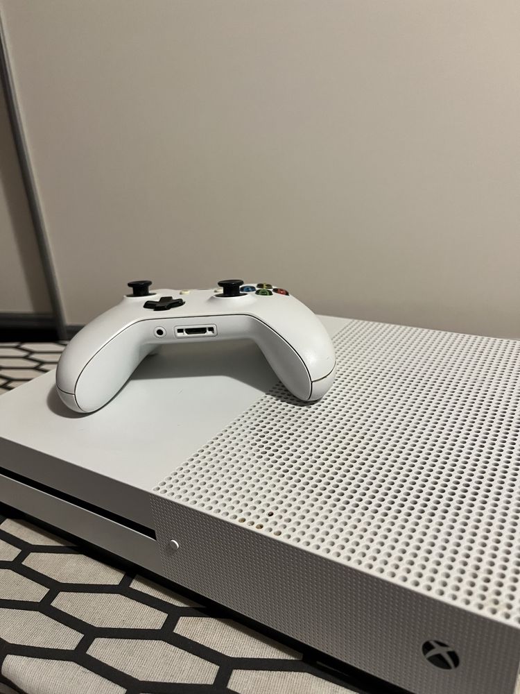 Consola de gaming Xbox One S