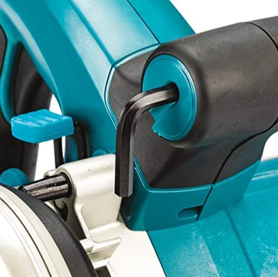 Ръчен Циркуляр Makita SP6000/1300W 165мм