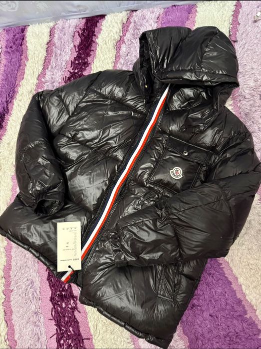 Продам куртка,демисезон