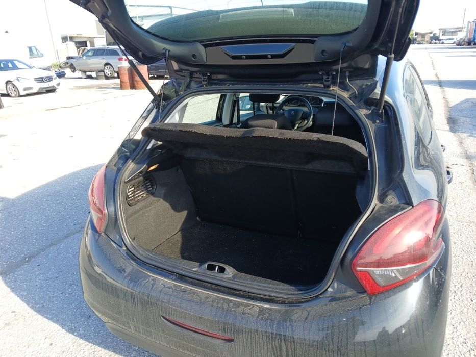 Пежо 208 /1.2/82к/2016г.  НА ЧАСТИ!