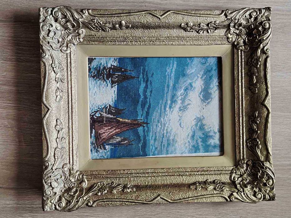 Продавам рамки за  гоблени