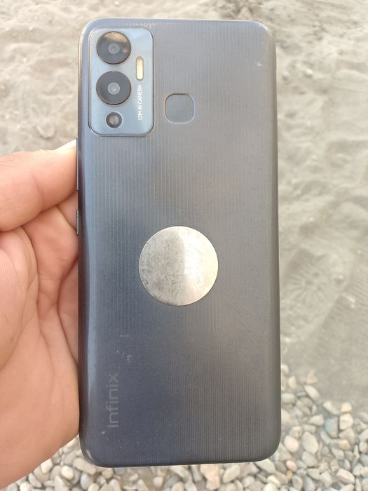 Infinix 12 play sotiladi 1mln kelishtirladi