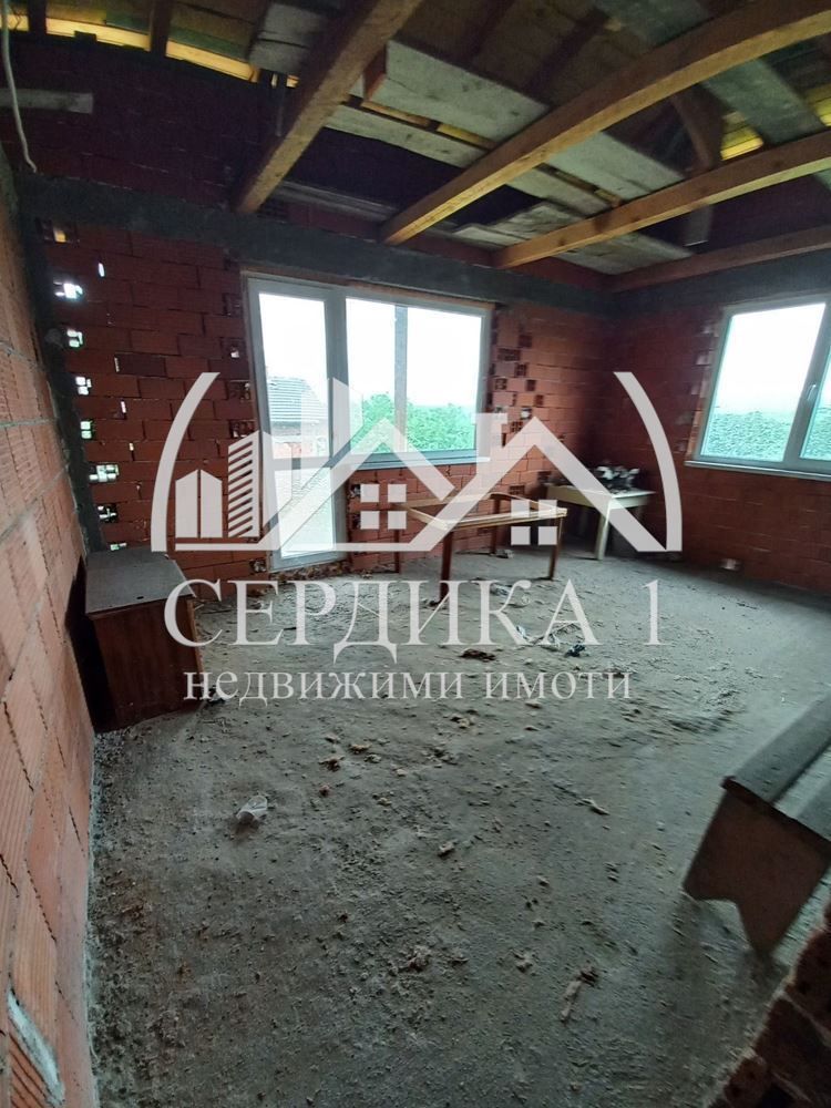 Продава се Къща в с. Мало село, Област Кюстендил - 300 кв.м за 175 €/кв.м - Снимка #7