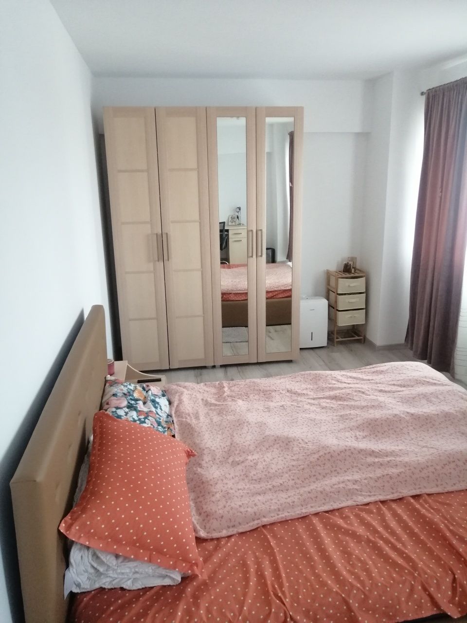 Închiriez apartament Copou garden