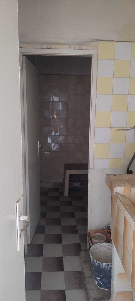 Продава се Тристаен апартамент в Асеновград - 97 кв.м за 841 €/кв.м - Снимка #7
