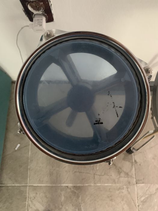 Percuție in stare foarte bună