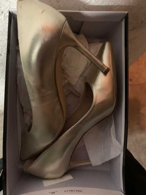 Pantofi dama piele aurii noi marimea 39 NINE WEST