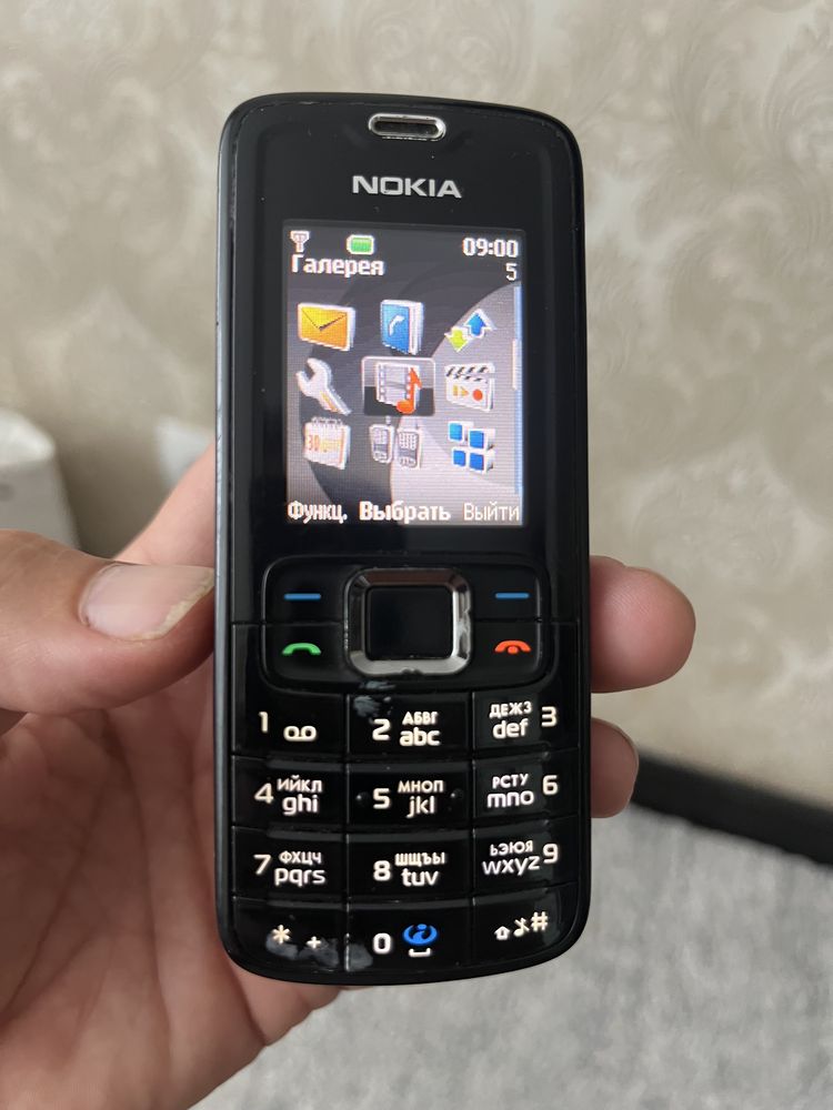 Продам Nokia 3110c