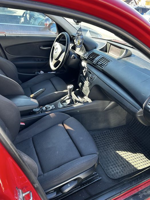 BMW seria 1 E87 facelift sau schimb cu combi