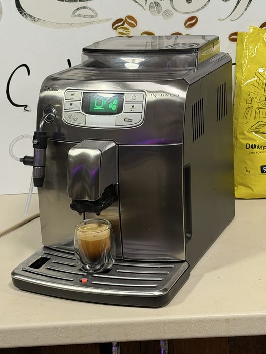 Кафемашина кафе автомат Saeco INTELİA EVO с гаранция