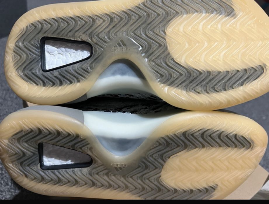 yeezy qntm noi originali