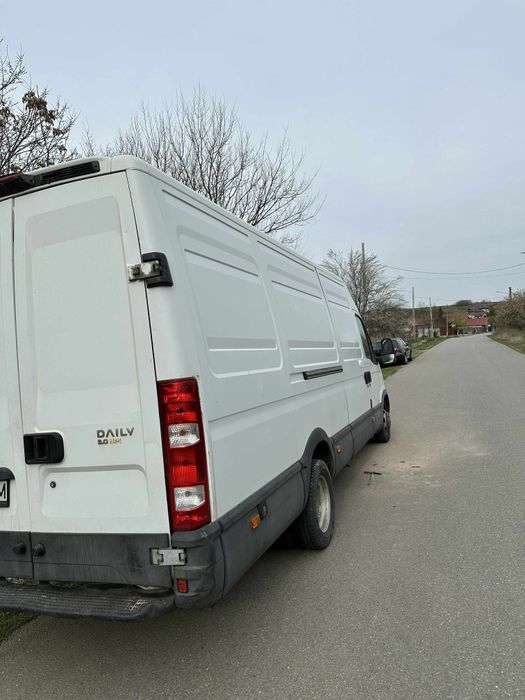 Iveco Daily 35C15 cu dublu pe spate