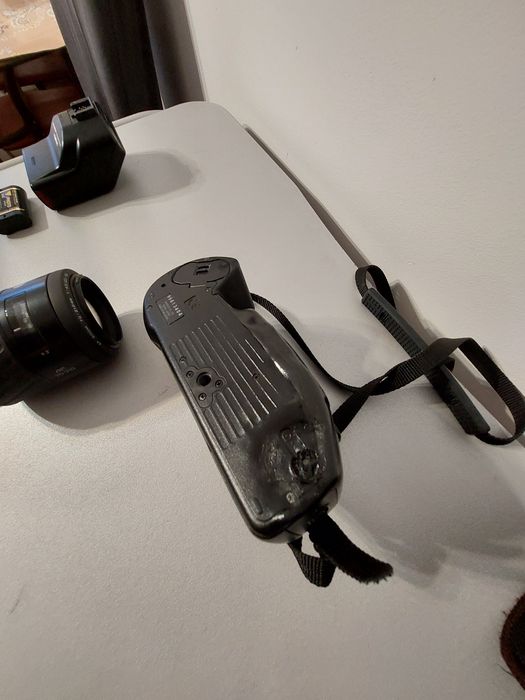 Aparat foto Minolta dynax 500si Obiectiv Minolta 70-210mm Soligor28-80