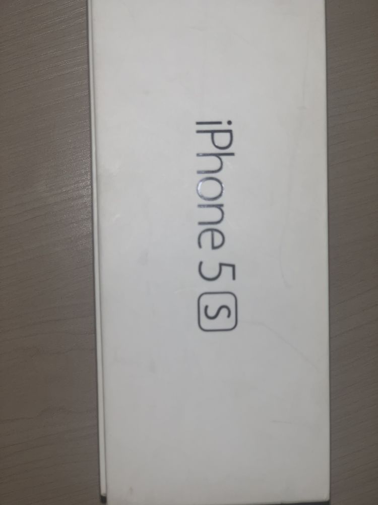 Коробка от iPhone 5s