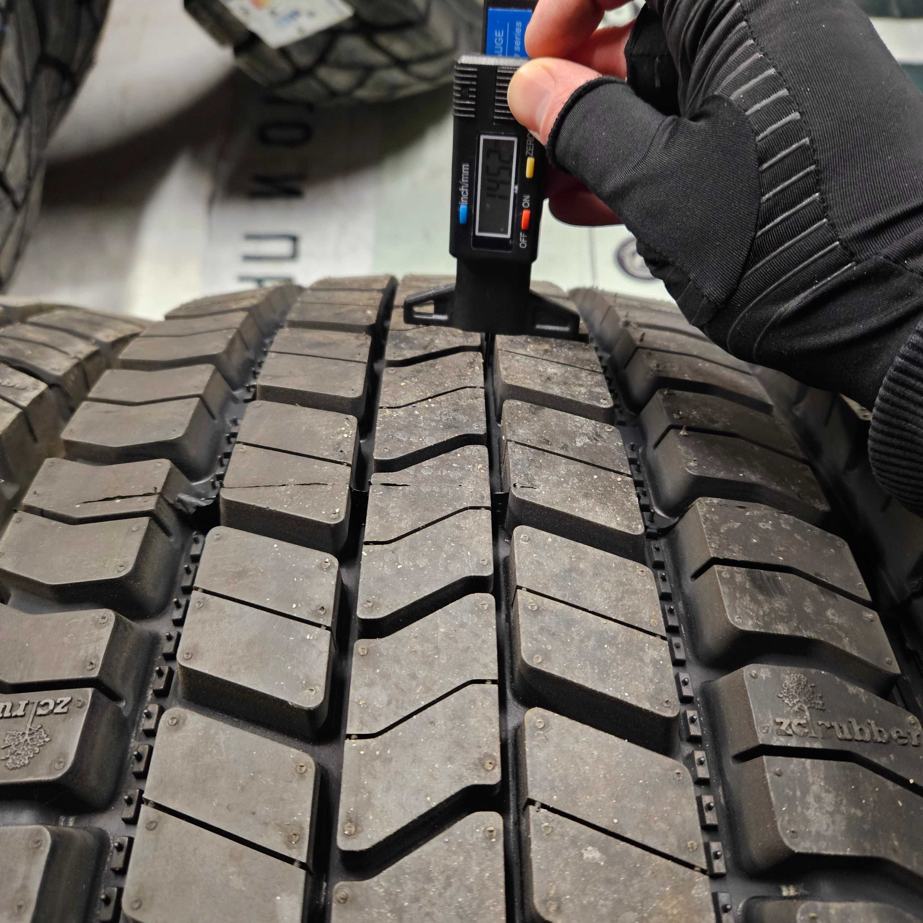 2 Нови товарни гуми 245/70R19.5 Goodride Regional GDR+1 136/134M 16PR