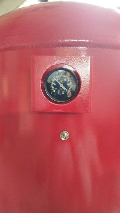 1000l расширительный бак rash bak  1000l  1 yil garantiya otopleniya