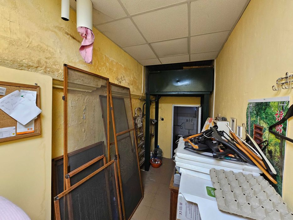 Автосервиз в широк център на град Велико Търново.