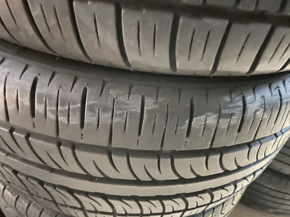Продам шины 235/45 R19
