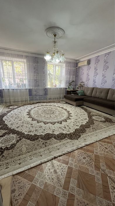 Продам палас 4х4 метра после химчистки