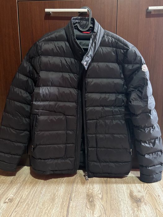 Мъжко зимно яке Moncler