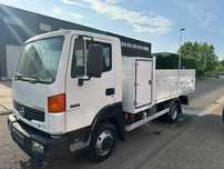Nissan atleon 70.14 basculabil + valiza