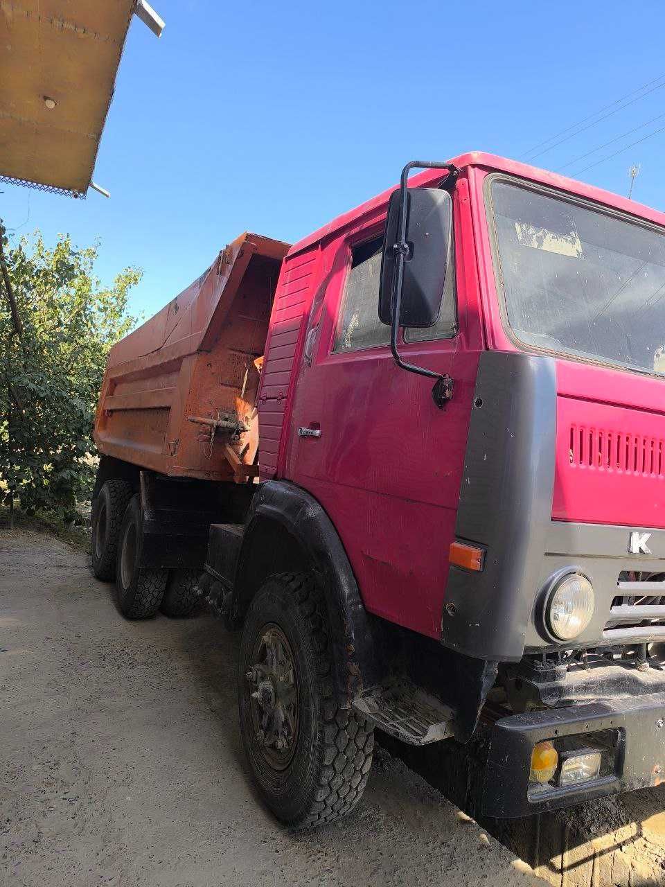 KAMAZ srochno sotiladi