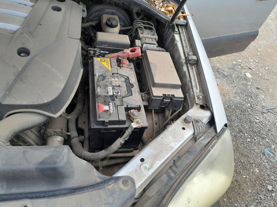 Dezmembrari  Kia SORENTO 1 (JC)  2002  > 0000 2.5 CRDi Motorina