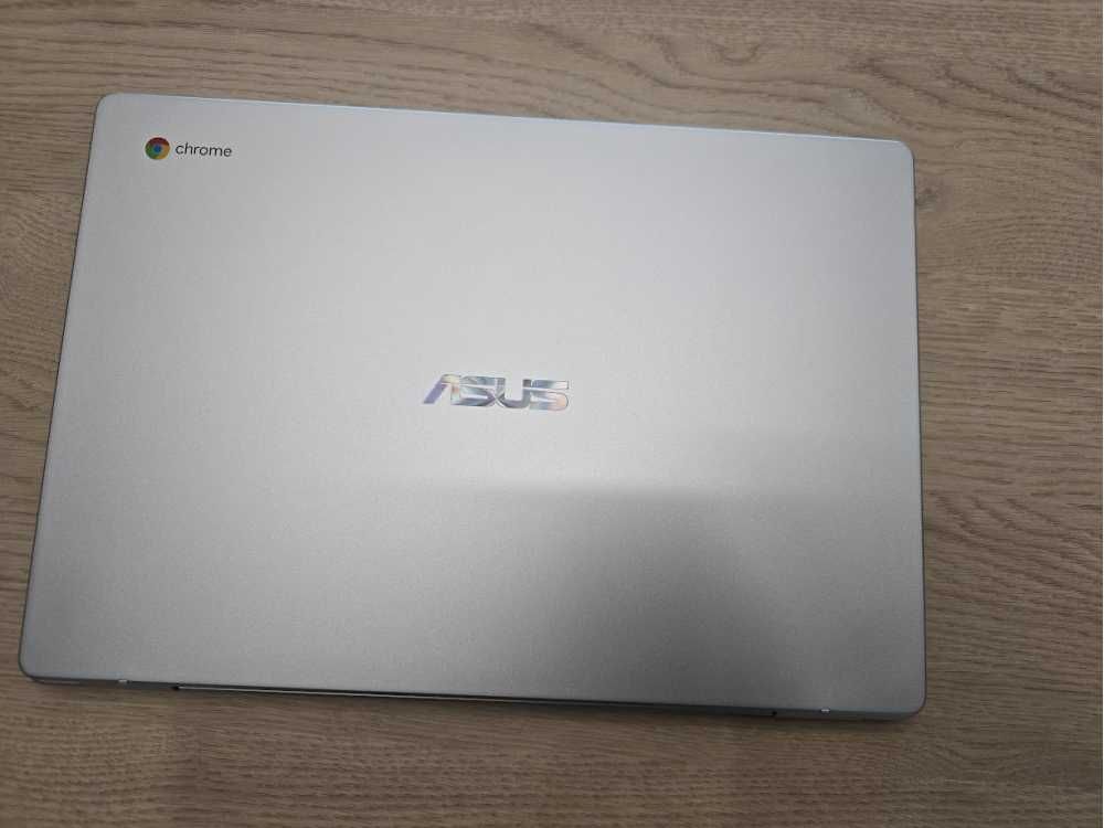 Лаптоп ASUS Chromebook C523, 15,6", 4GB-RAM, 32GB