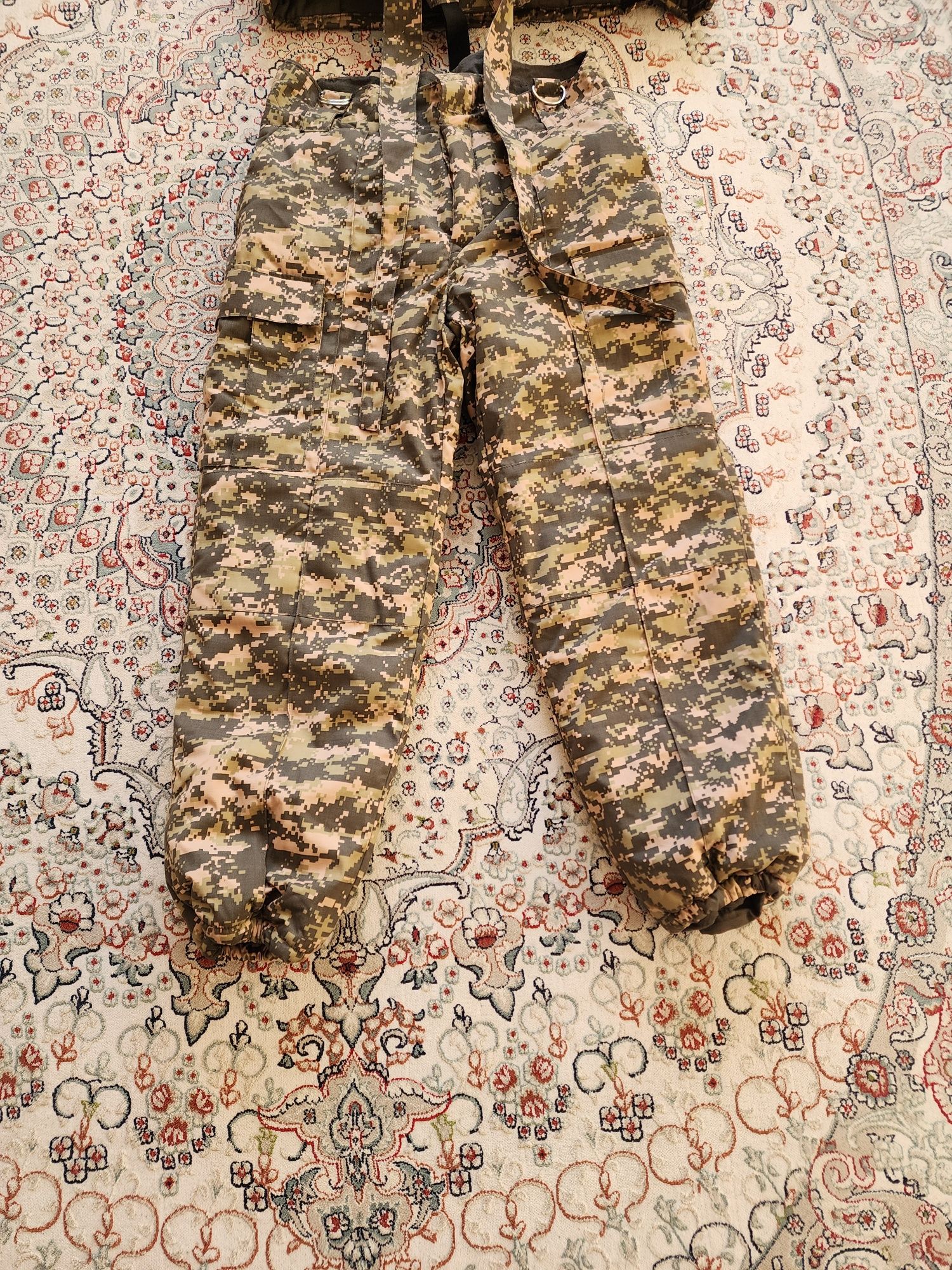 Охотничий зимний костюм