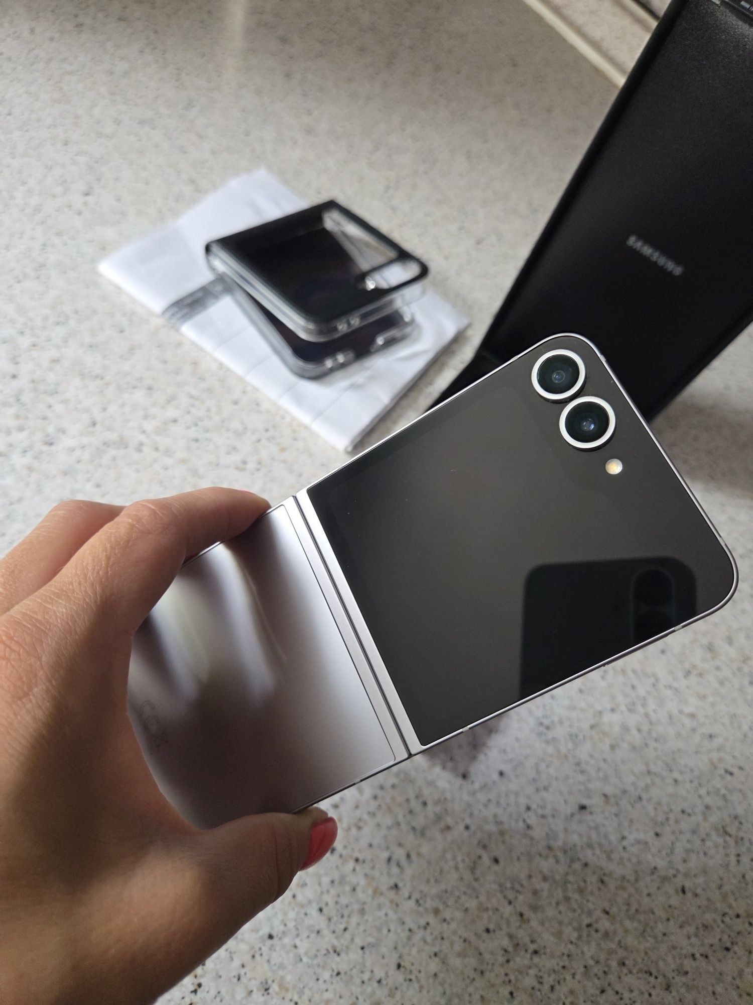 Samsung Z flip 6 256GB