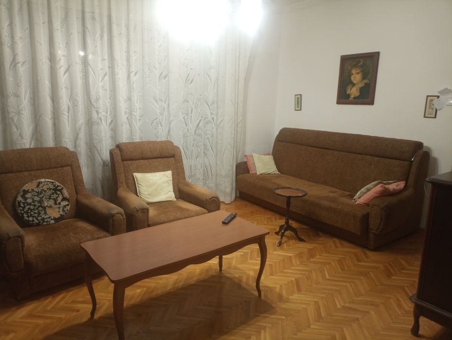 Продава гарнитура