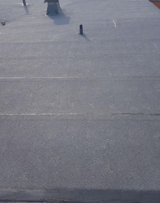 Executam lucrări acoperișuri A-Z reparații dulgherie Hidroizolatii