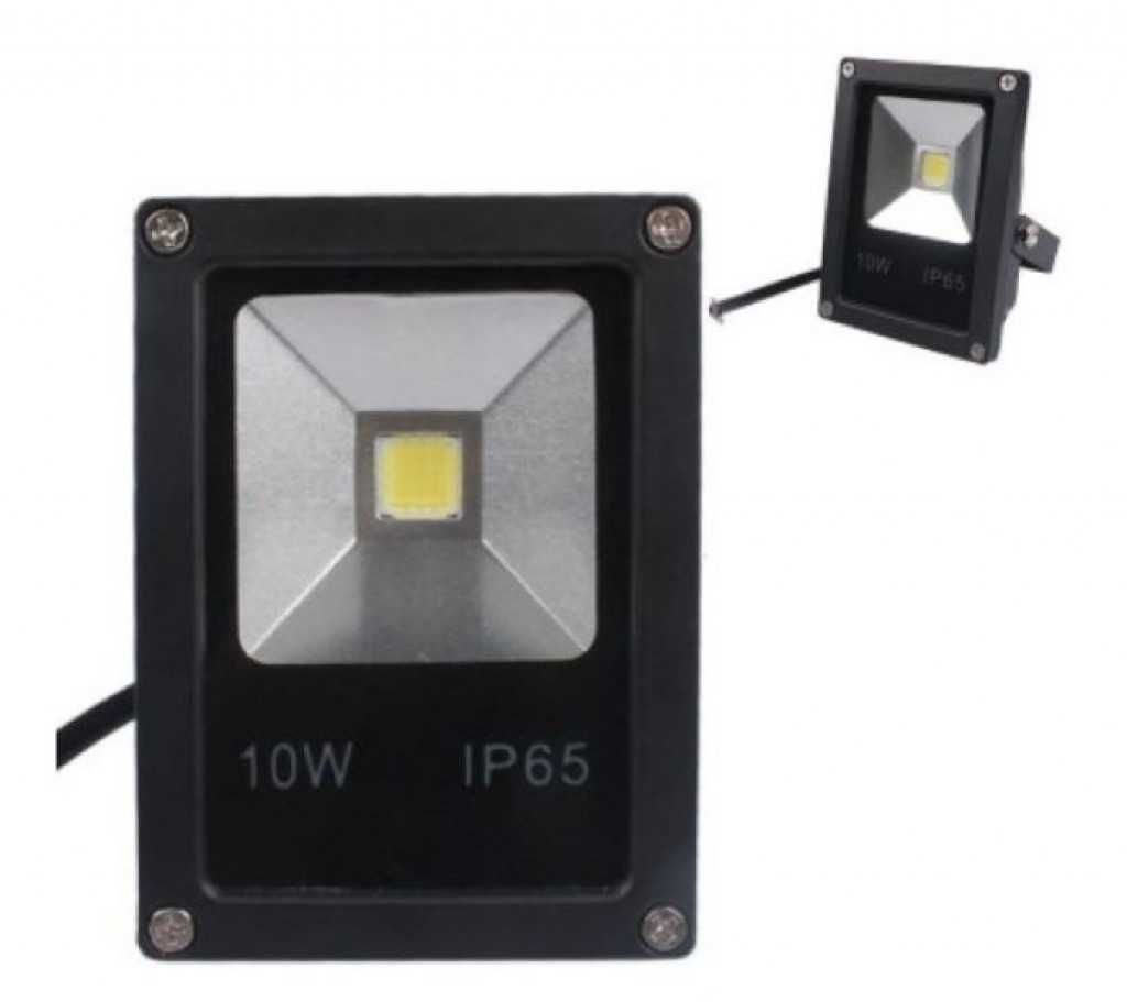 LED Прожектор 10W IP65 – Устойчивост и яркост в компактна форма