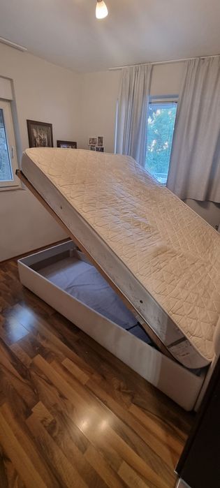 Тапицирана спална бяла 160/200см и матрак