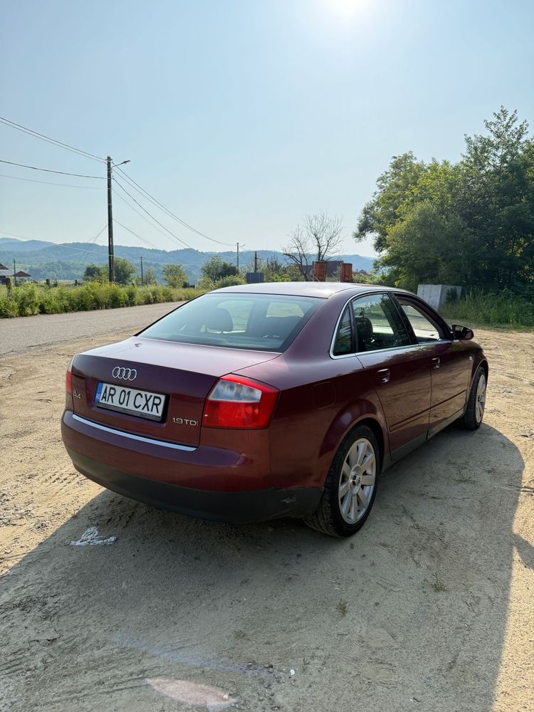 Vând Audi a4 B6.