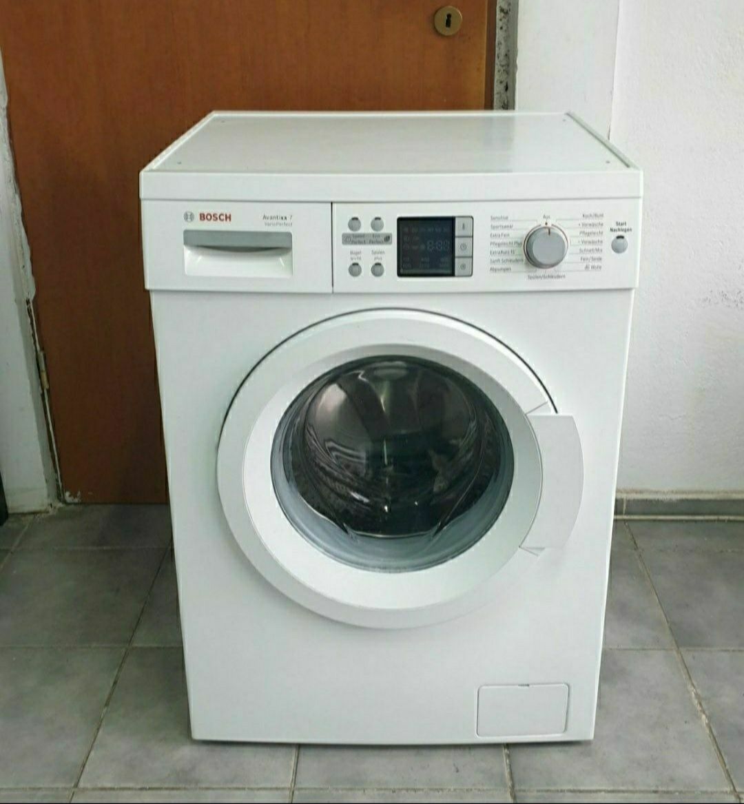 LICHIDARE DE STOC.  Masina de spălat rufe Bosch  / Siemens  wxls 10042