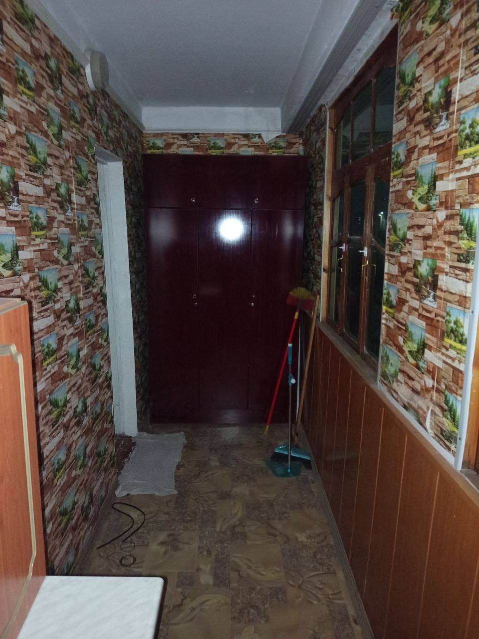 Олмазор тумани Беруни якин 2 хона без ремонт