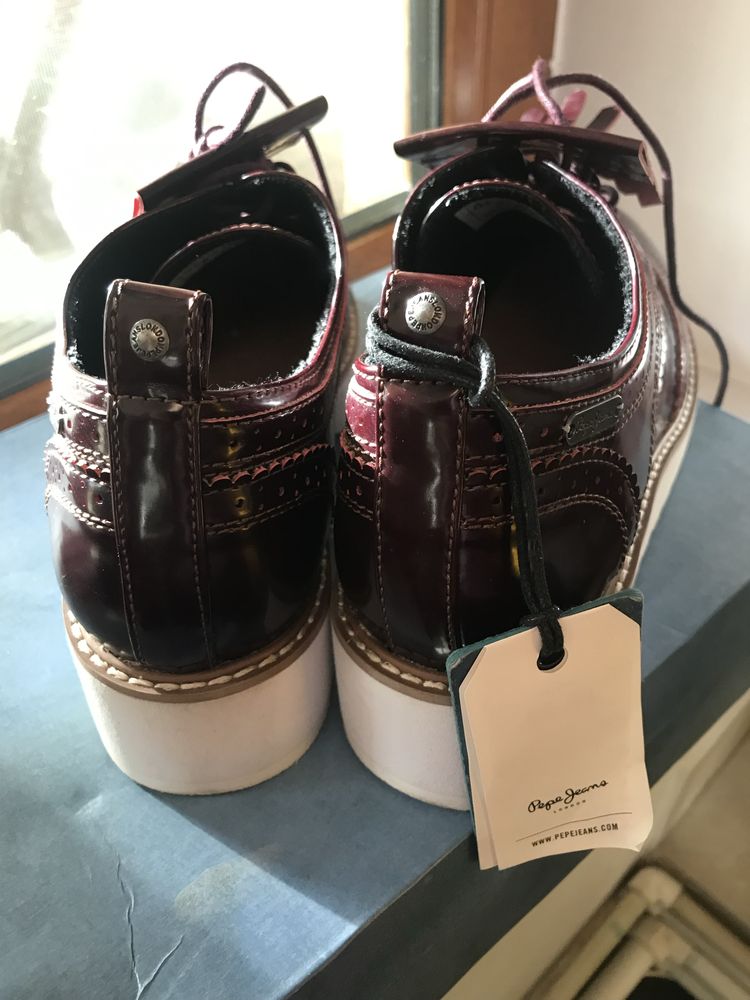 Pantofi noi, 39, piele lacuita, Pepe Jeans