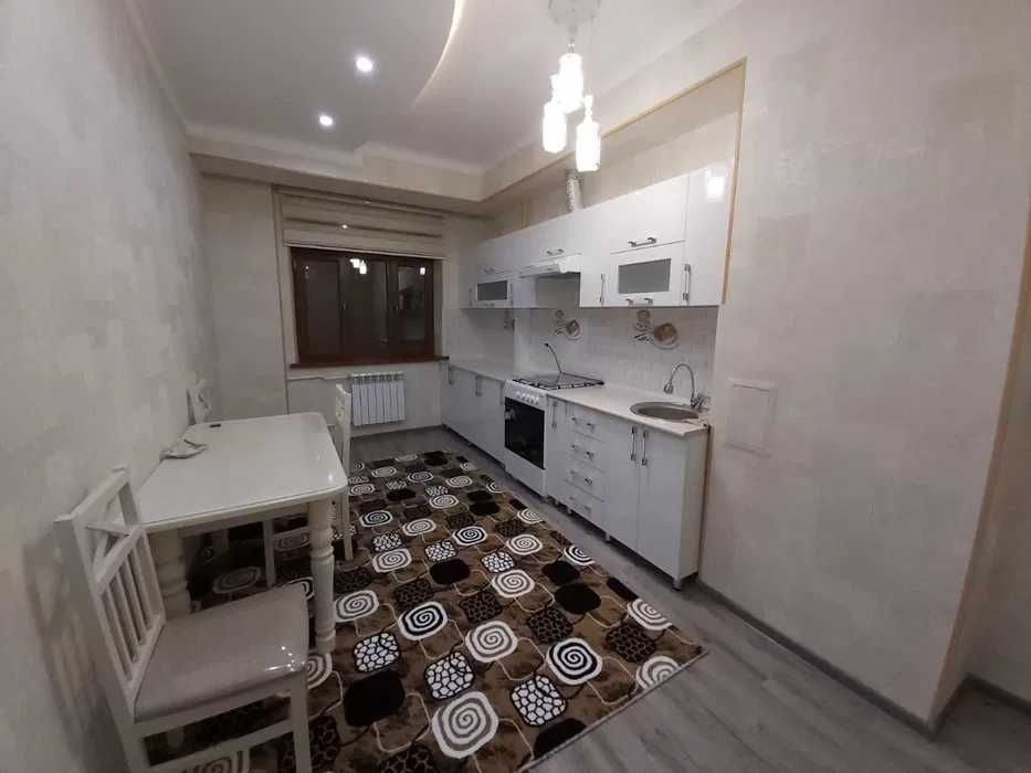 R4 Сдается Квартира 2/2/5 на Мирзо-Улугбеке , ор-р Эко-Базар