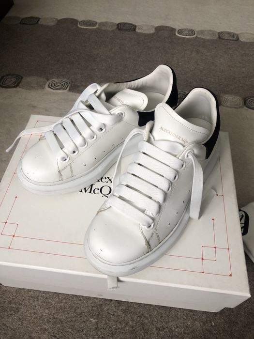 Alexander Mqueen 35 1/2